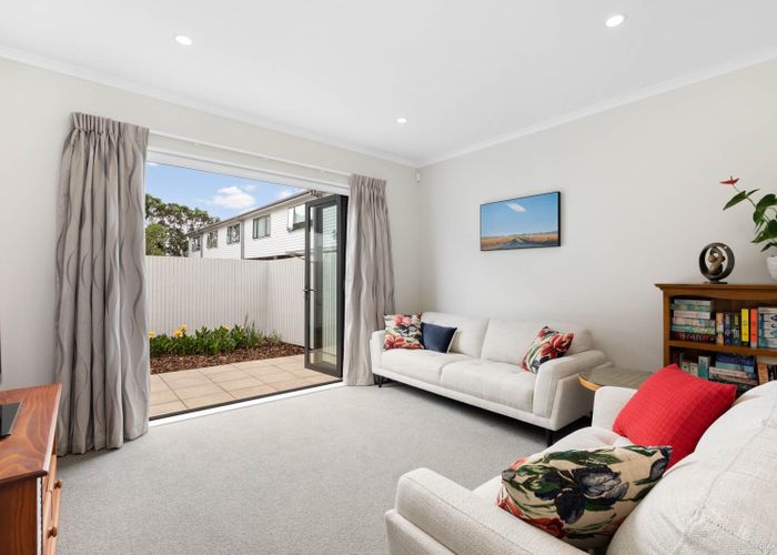  at 3 Whale Road, Mount Wellington, Auckland