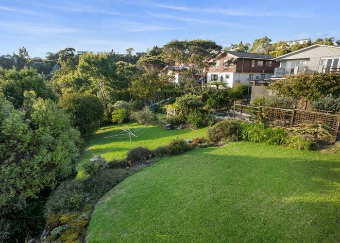  at 13 Island Bay Road, Beach Haven, North Shore City, Auckland