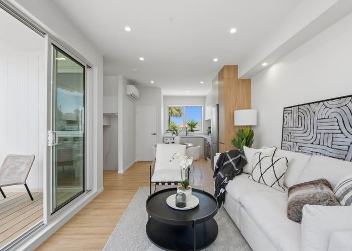  at 1/186 Forrest Hill Road, Forrest Hill, Auckland