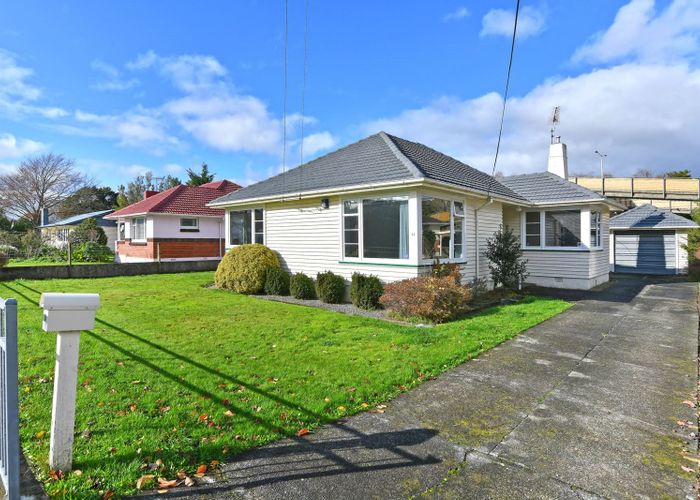  at 33 Marion Street, Silverstream, Upper Hutt