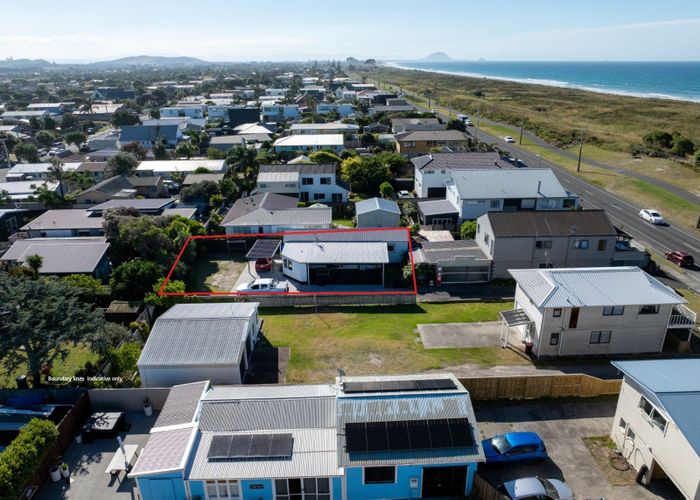  at 824B Papamoa Beach Road, Papamoa Beach, Papamoa