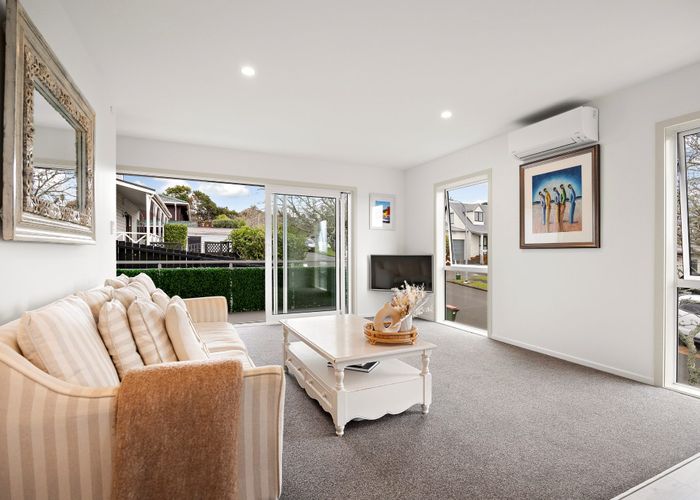  at 4A John Shaw Drive, Saint Johns, Auckland
