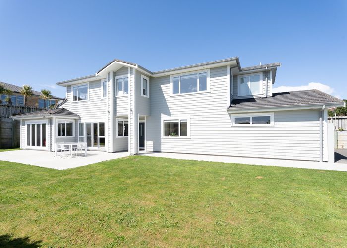  at 64 Woodridge Drive, Woodridge, Wellington
