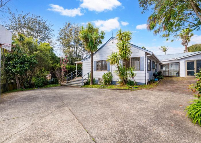  at 14-16-18-2 Ransom Smyth Drive, Goodwood Heights, Manukau City, Auckland