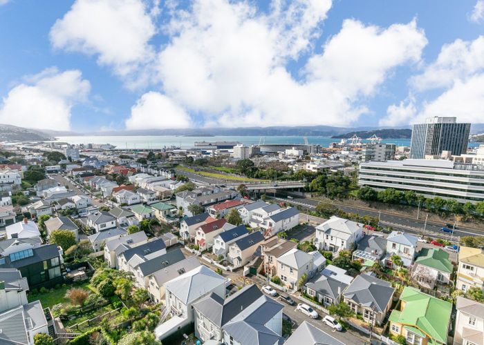  at 31/125 Grant Road, Thorndon, Wellington, Wellington