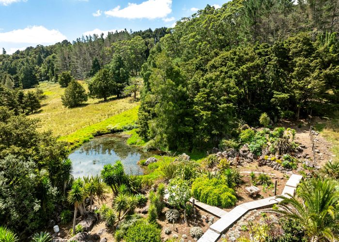 at 202 Cemetery Road, Whangarei