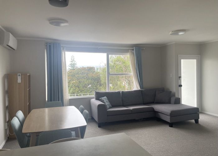  at 2/10 Matiere Road, Onehunga, Auckland