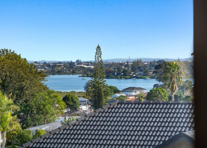  at 7/27 Carole Crescent, Pakuranga Heights, Manukau City, Auckland
