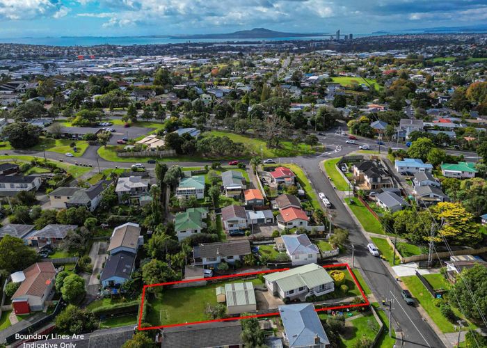  at 40 Sunnyfield Crescent, Glenfield, North Shore City, Auckland