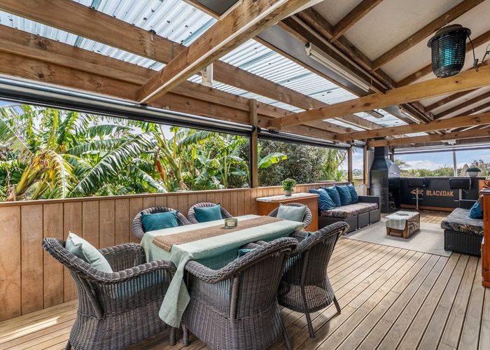  at 2/67 Langana Avenue, Browns Bay, North Shore City, Auckland
