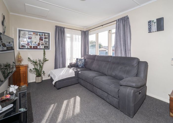  at 27 Kitchener Street, Netherby, Ashburton