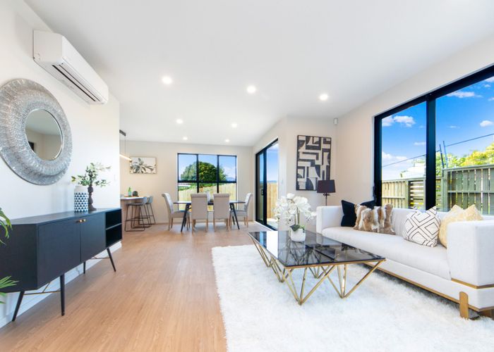  at 7A Hewlett Road, Massey, Waitakere City, Auckland