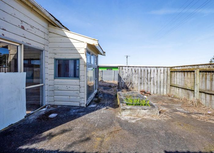  at 29 Allison Street, Ōpunake