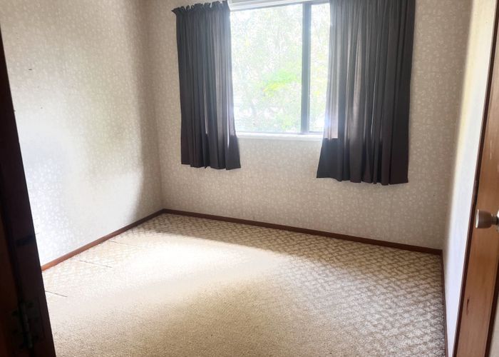  at 59 Powrie Street, Glenfield, Auckland