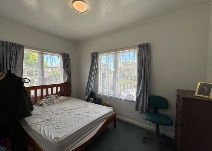  at 1/214 Hukanui Road, Chartwell, Hamilton