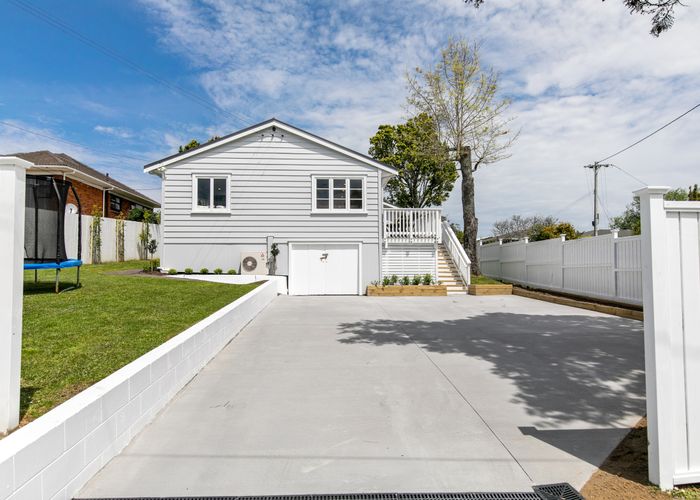  at 25 Evans Road, Glen Eden, Auckland
