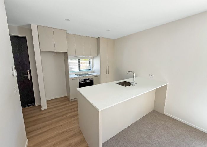  at 2/34 Peer Street, Upper Riccarton, Christchurch City, Canterbury