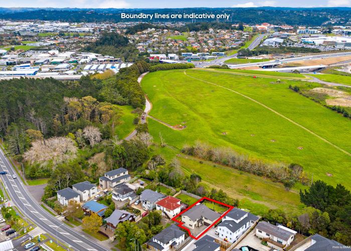 at 91 Rosedale Road, Pinehill, Auckland