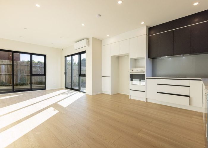  at 155 Te Atatu Road, Te Atatu South, Waitakere City, Auckland
