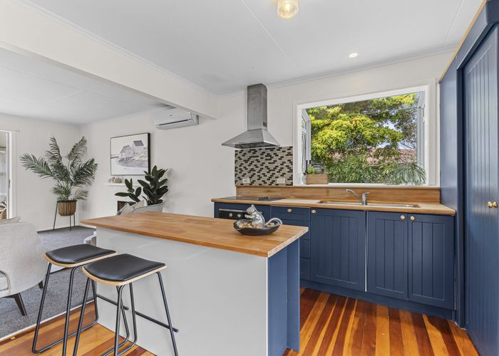  at 16 Trafalgar Street, Westown, New Plymouth, Taranaki