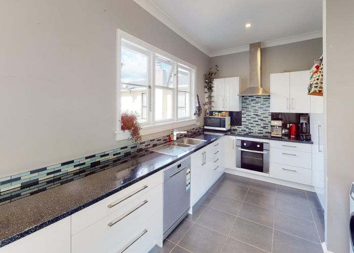 at 7 Kells Avenue, Aramoho, Whanganui