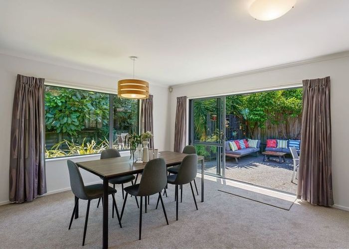  at 22 Leanne Way, Waikanae Beach, Waikanae