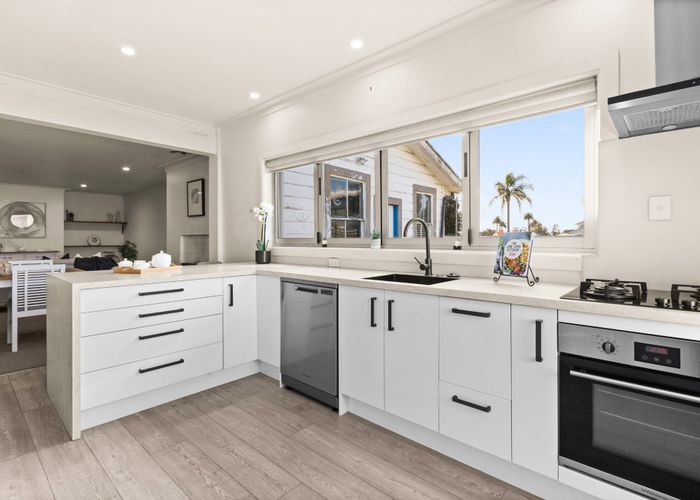  at 42 Latham Street, Napier South, Napier