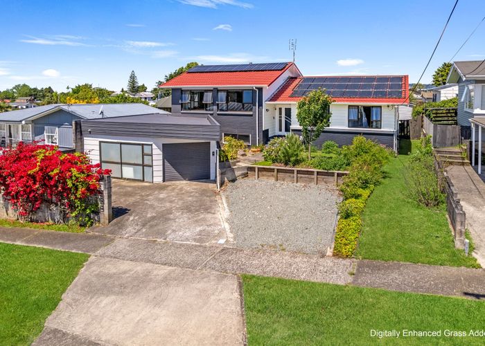  at 19 Manson Street, Gate Pa, Tauranga, Bay Of Plenty