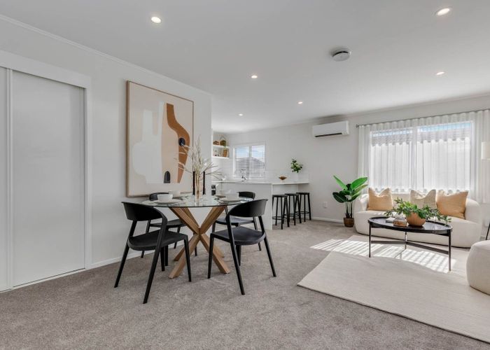 at 12 Solea Road, Sunnyvale, Waitakere City, Auckland