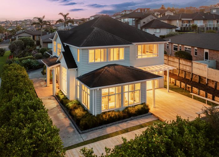  at 52 Chesterfield Way, Orewa, Orewa