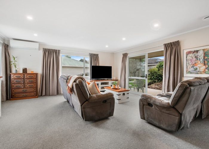  at 13B Vipond Road, Stanmore Bay, Whangaparaoa