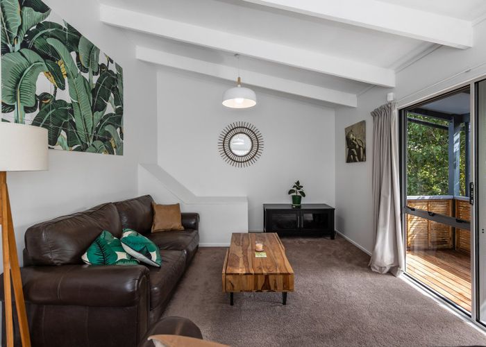  at 4/191 Titirangi Road, Titirangi, Waitakere City, Auckland