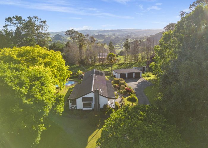  at 284 Crawford Road, Tauranga