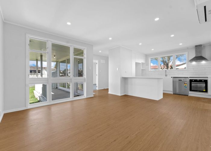  at 54 Chelburn Cres, Mangere East, Manukau City, Auckland