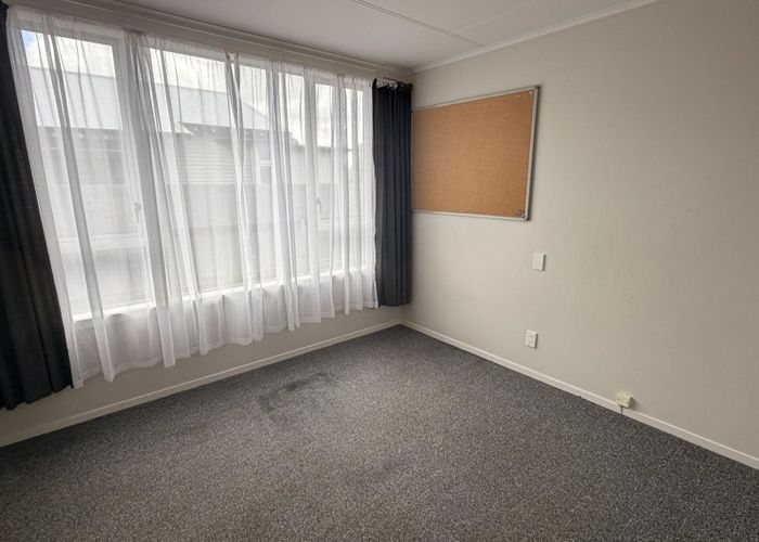  at 8 Marne Street, Hokowhitu, Palmerston North, Manawatu / Whanganui