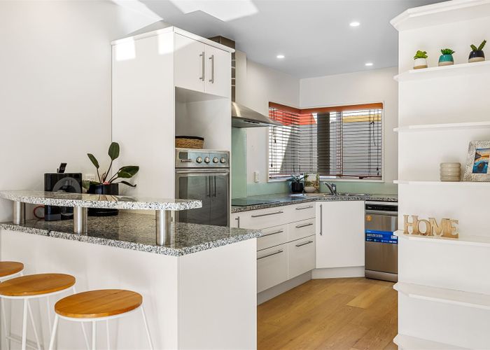  at 2/89 Waimairi Road, Upper Riccarton, Christchurch