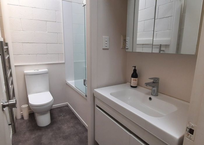  at 5/15 McKinley Crescent, Brooklyn, Wellington, Wellington