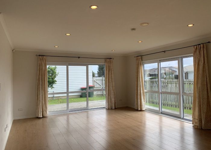  at 16 Tarapiroe Avenue, Takanini, Papakura, Auckland