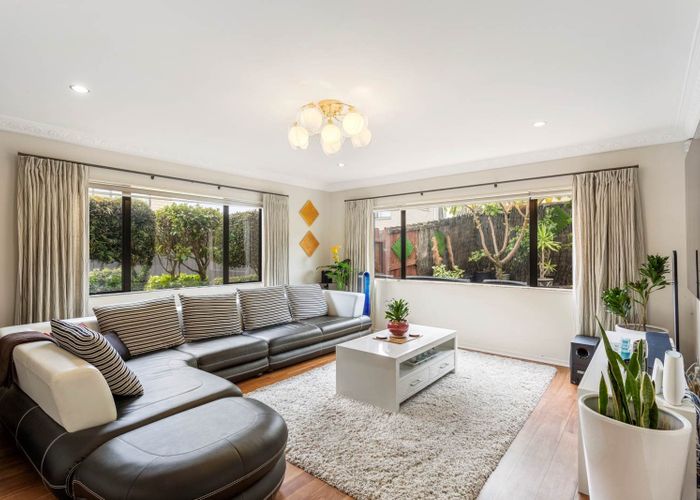  at 305 Albany Highway, Albany, North Shore City, Auckland