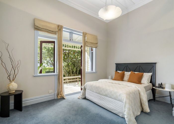  at 17 Herne Bay Road, Herne Bay, Auckland