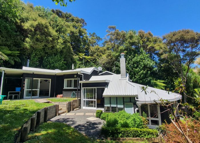  at 1080 Sandspit Road, Sandspit, Warkworth