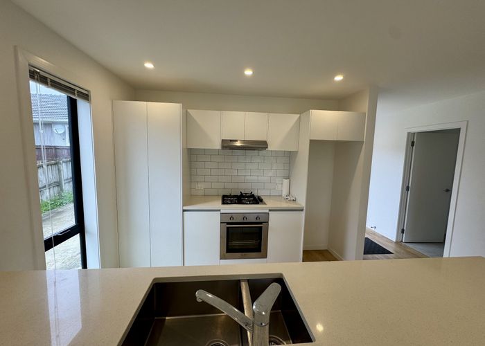  at 1/3157 Great North Road, New Lynn, Waitakere City, Auckland