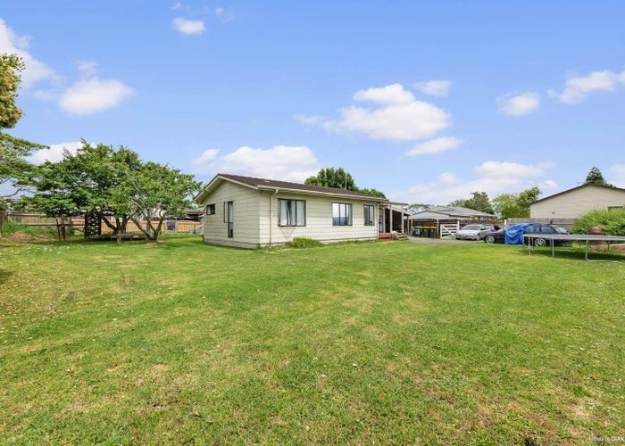  at 12 Stoll Place, Clendon Park, Manukau City, Auckland
