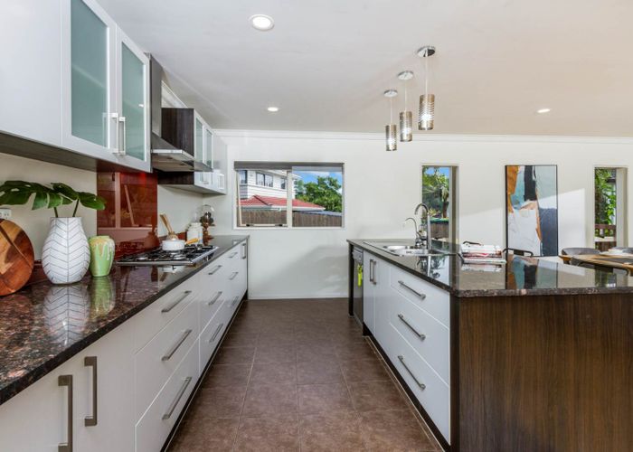  at 10 Cuthill Close, Albany, Auckland