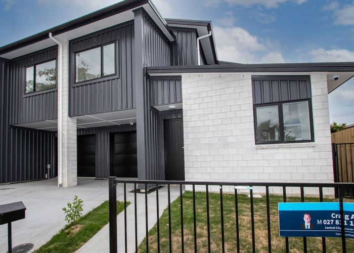  at 2/1 Splitt Avenue, Glenview, Hamilton, Waikato