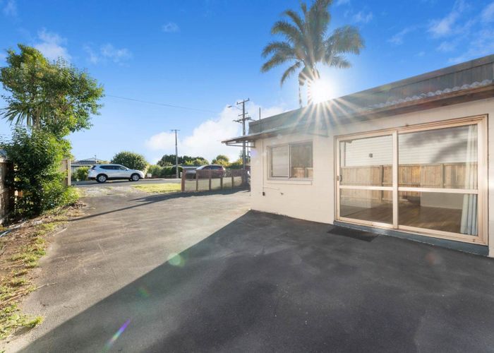  at 1/23 Hillcrest Avenue, Hillcrest, North Shore City, Auckland