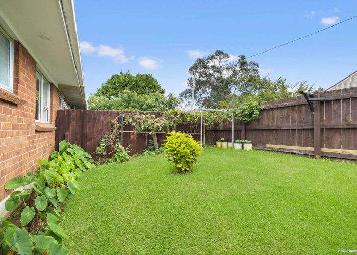  at 4/93 Panama Road, Mount Wellington, Auckland City, Auckland
