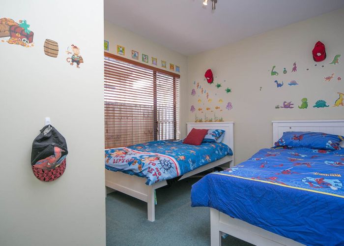  at 13 Woodbank Drive, Glen Eden, Waitakere City, Auckland