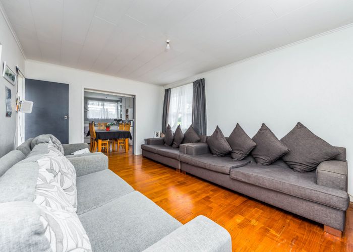  at 22 Imrie Avenue, Mangere, Auckland
