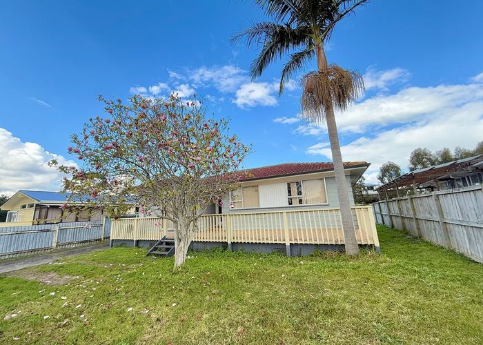  at 8 Misty Place, Papatoetoe, Manukau City, Auckland